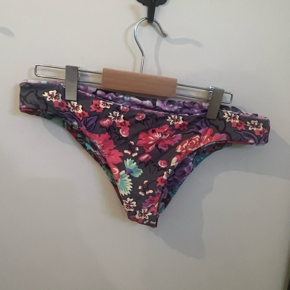 Maaji swimwear - Picture 4 of 4